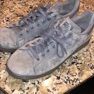 Grey suede Stan Smith Adidas